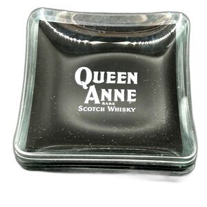 5 Queen Anne Rare Scotch Whisky vintage square black glass ashtray coin tray (C)